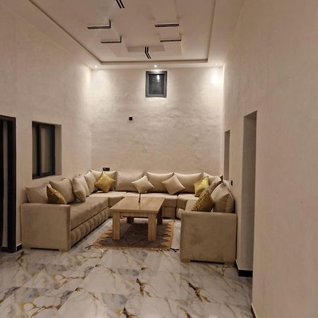 Appartement In Ksar Ait Ben Haddou Exterior foto